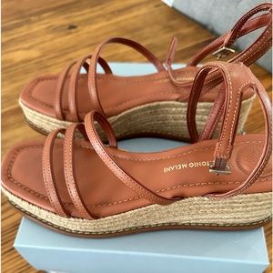 Antonio Hazelle Strappy Platform Wedge Sandals size 9.5 leather padded insole